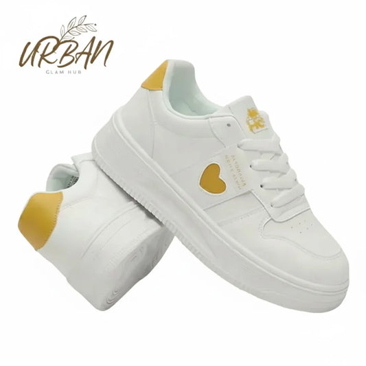 Women’s Casual Heart-Detail White Sneakers – Soft & Comfortable Everyday Shoes