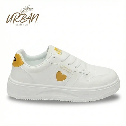 Women’s Casual Heart-Detail White Sneakers – Soft & Comfortable Everyday Shoes
